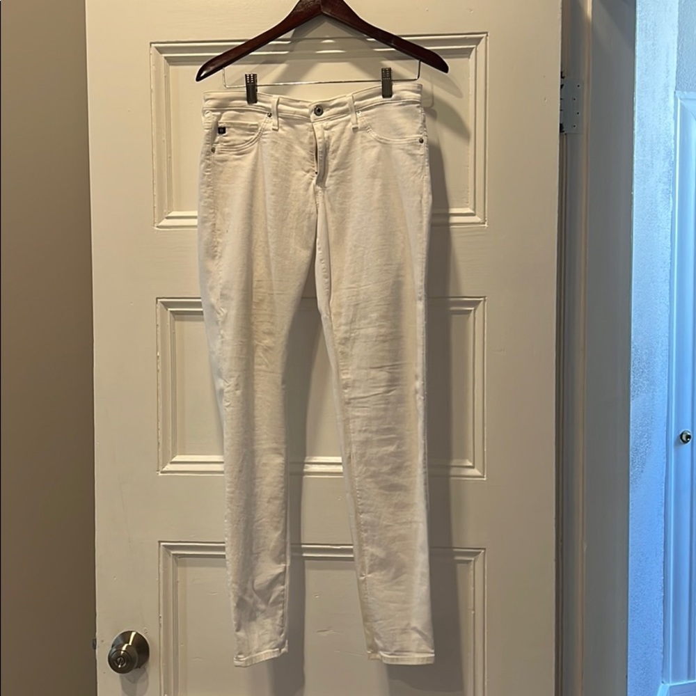 Skinny jeans